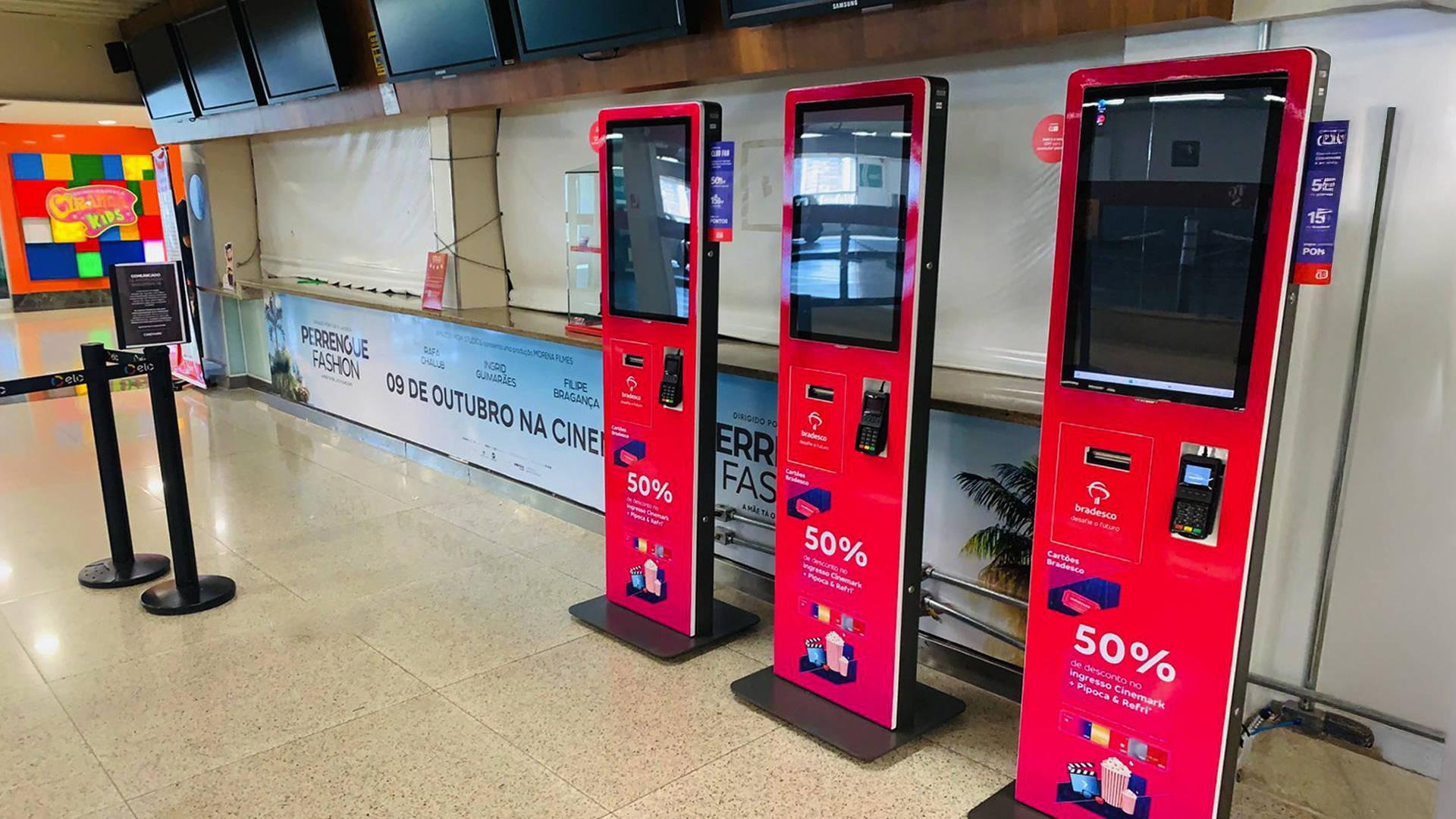 ngd-nucleo-grafico-empresa-totem-painel-led-1920x1080 kinoplex-perrengue fashion